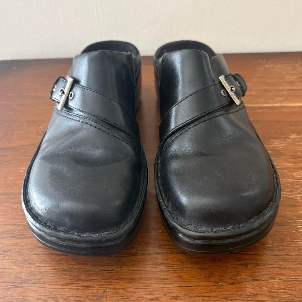 Clarks Leather Clogs - Picture 4 of 8
